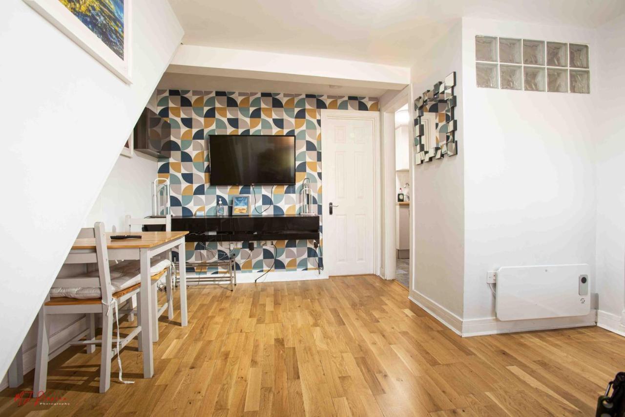 Near Beach - Sv - Ground Floor Small 1 Bedroom - Self Check In Weymouth Extérieur photo
